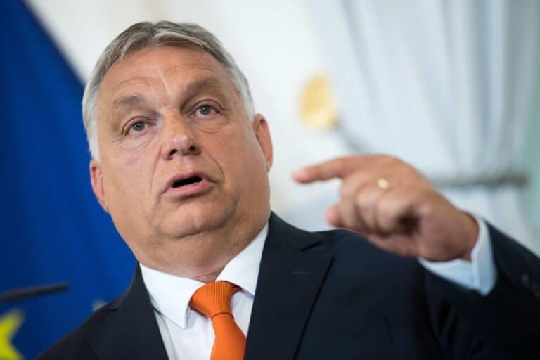 Orbán Viktor olaszországi fórumon szólal fel