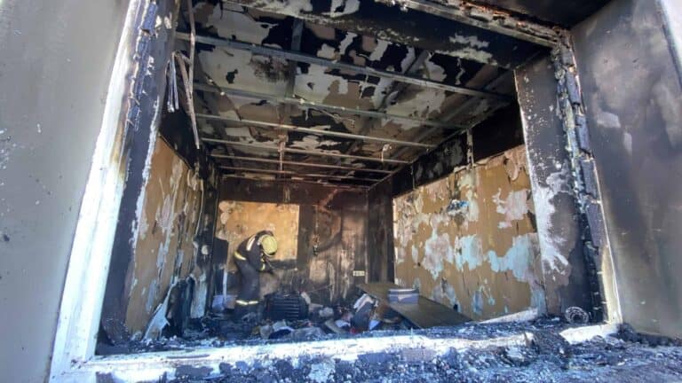 Két nógrádi családi ház borult lángba