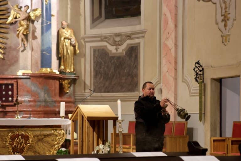 Csendes elvonulást szerveznek a nemzeti kegyhelyen