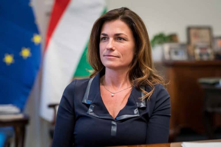 Varga Judit beismerte: Vertán György cégénél dolgozik – Magyar Péter szerint a „magyar Watergate” újabb fejezete nyílik