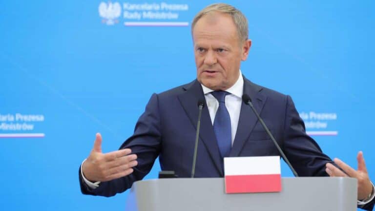 A lengyel külügy bekéreti a varsói magyar nagykövetet a korrupcióval vádolt volt miniszterhelyettes politikai menedékjoga miatt