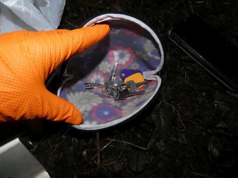 Bilincs kattant a salgótarjáni bűnöző kezén, aki magányos nőket szemelt ki áldozatainak