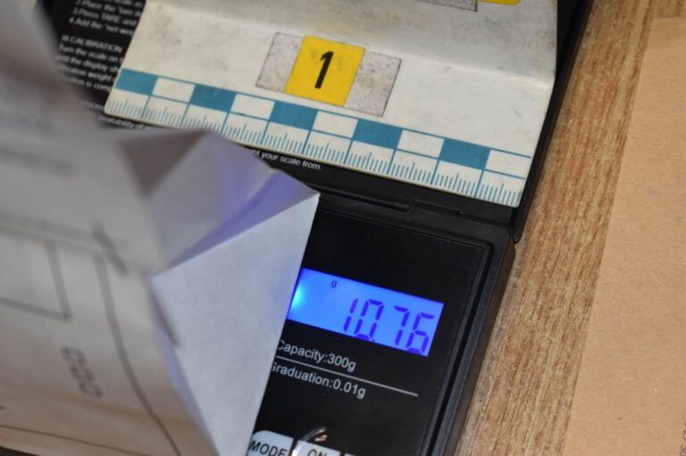 Bűnügyi felügyelet alatt is terítette a drogot a salgótarjáni díler