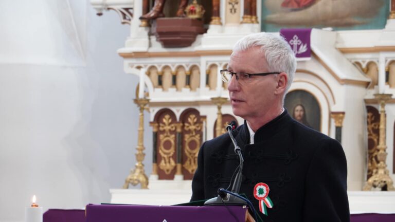 Megújul a kápolna is a templom és a kálvária után Nógrádszakálon