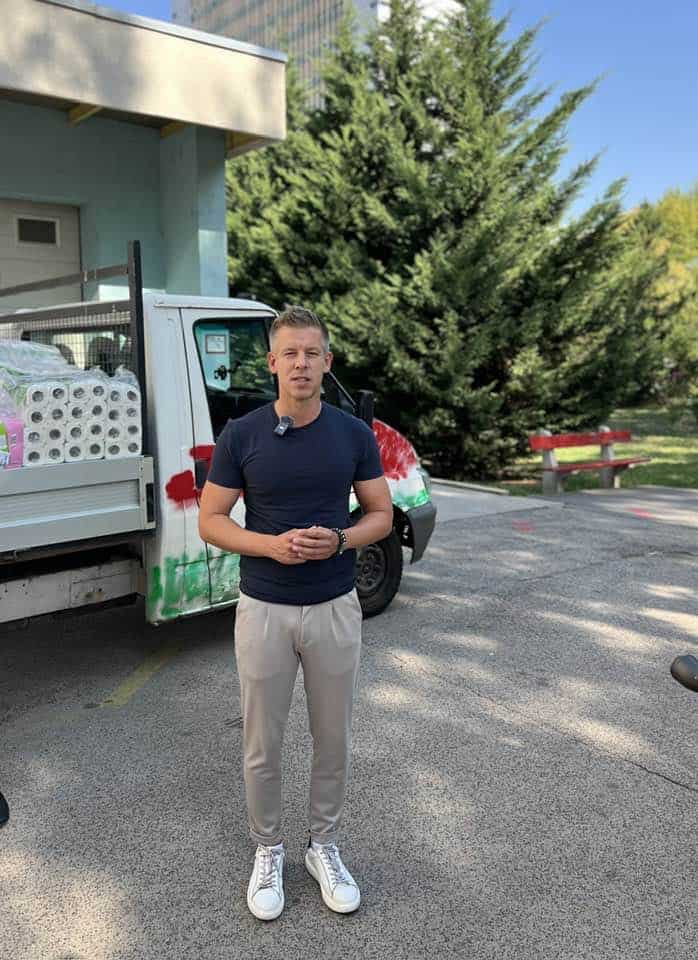 Magyar Péter: A kórházi vezetők azt a politikai utasítást kapták, hogy nem vehetik át a Tisza adományait