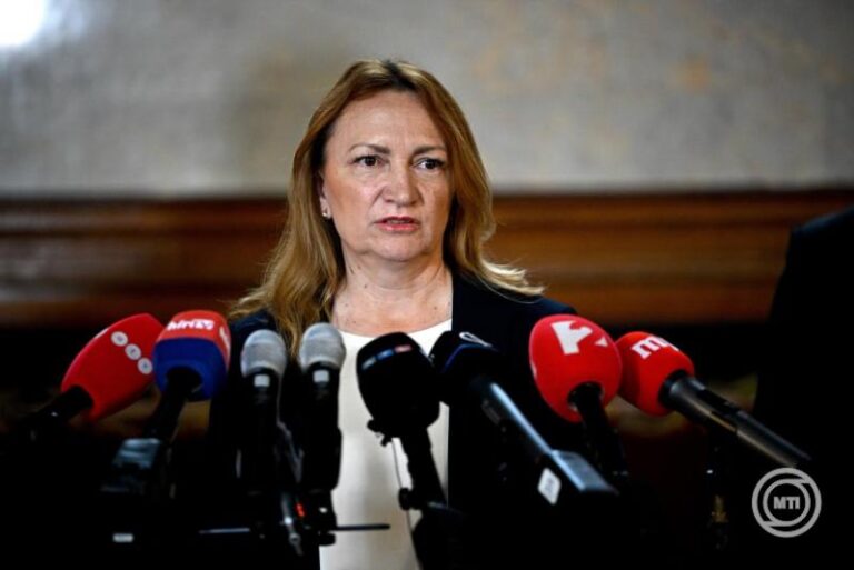 Megvannak a Tisza bizottsági elnökei: Bujdosó Andrea bejelentette, kik irányítják a parlamenti szakbizottságokat