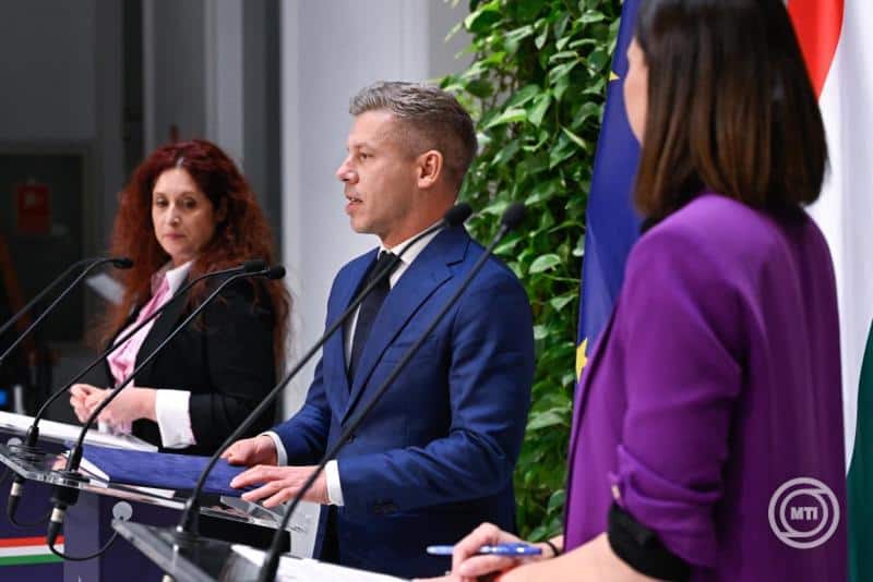 Kormányszóvivők: a végrehajtási rendszerről, a Dunaferr sorsáról, az azbesztszennyezésről is tárgyalt a kabinet