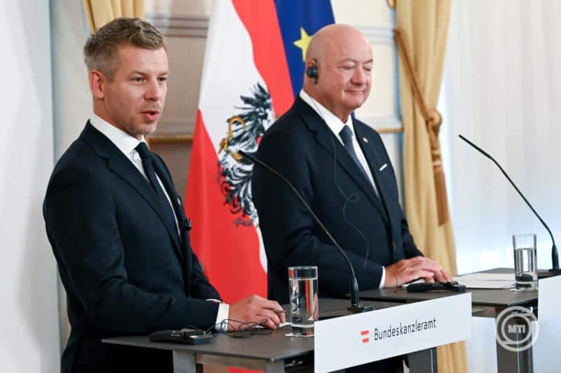 Magyar Péter Bécsben az azbesztügyről: a szennyező fizet elvét Magyarország alkalmazni fogja