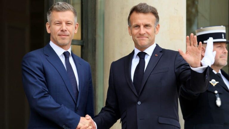 Magyar Péter Macronnal tárgyalt Párizsban: „Jó itt lenni, jó Európában lenni”